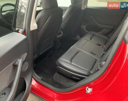 Червоний Тесла Model Y, об'ємом двигуна 0 л та пробігом 21 тис. км за 26900 $, фото 9 на Automoto.ua