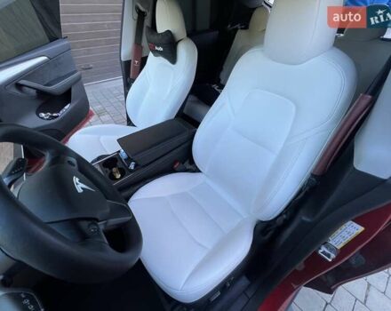 Красный Тесла Model Y, объемом двигателя 0 л и пробегом 46 тыс. км за 28888 $, фото 12 на Automoto.ua