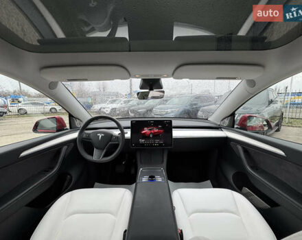 Красный Тесла Model Y, объемом двигателя 0 л и пробегом 23 тыс. км за 35500 $, фото 17 на Automoto.ua