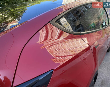 Красный Тесла Model Y, объемом двигателя 0 л и пробегом 26 тыс. км за 28888 $, фото 17 на Automoto.ua