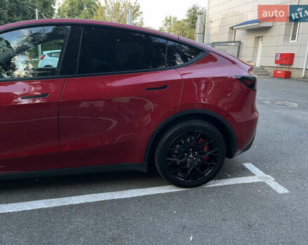 Красный Тесла Model Y, объемом двигателя 0 л и пробегом 65 тыс. км за 36500 $, фото 3 на Automoto.ua
