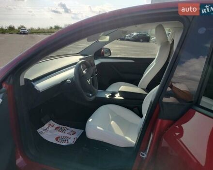 Красный Тесла Model Y, объемом двигателя 0 л и пробегом 30 тыс. км за 27300 $, фото 12 на Automoto.ua