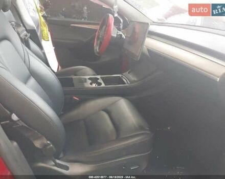 Червоний Тесла Model Y, об'ємом двигуна 0 л та пробігом 108 тис. км за 20800 $, фото 11 на Automoto.ua