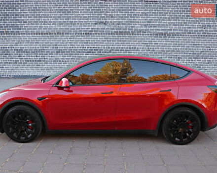 Красный Тесла Model Y, объемом двигателя 0 л и пробегом 72 тыс. км за 28999 $, фото 1 на Automoto.ua