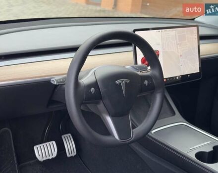 Червоний Тесла Model Y, об'ємом двигуна 0 л та пробігом 10 тис. км за 26500 $, фото 7 на Automoto.ua