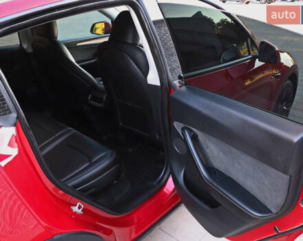 Красный Тесла Model Y, объемом двигателя 0 л и пробегом 72 тыс. км за 28999 $, фото 11 на Automoto.ua