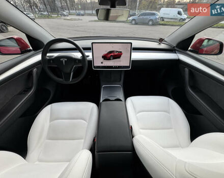 Красный Тесла Model Y, объемом двигателя 0 л и пробегом 35 тыс. км за 29200 $, фото 5 на Automoto.ua
