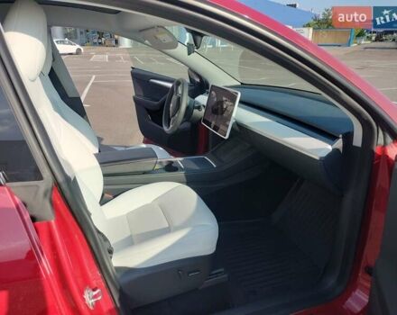 Красный Тесла Model Y, объемом двигателя 0 л и пробегом 30 тыс. км за 27300 $, фото 16 на Automoto.ua