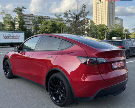 Червоний Тесла Model Y, об'ємом двигуна 0 л та пробігом 50 тис. км за 25300 $, фото 2 на Automoto.ua