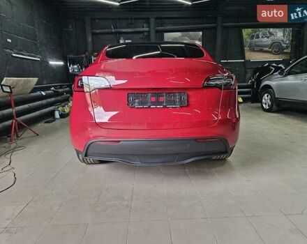 Красный Тесла Model Y, объемом двигателя 0 л и пробегом 1 тыс. км за 33500 $, фото 25 на Automoto.ua
