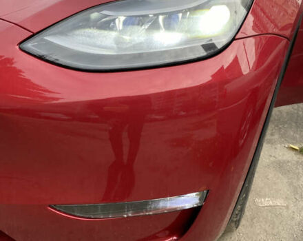 Тесла Model Y 2023 в Киеве на Automoto.ua Красный Тесла Model Y, объемом двигателя 0 л и пробегом 27 тыс. км за 28800 $, фото 1 на Automoto.ua