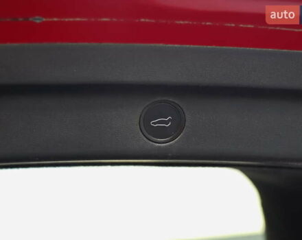 Красный Тесла Model Y, объемом двигателя 0 л и пробегом 72 тыс. км за 28999 $, фото 16 на Automoto.ua