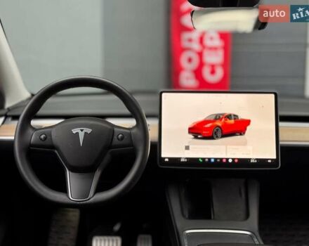 Красный Тесла Model Y, объемом двигателя 0 л и пробегом 15 тыс. км за 35000 $, фото 17 на Automoto.ua
