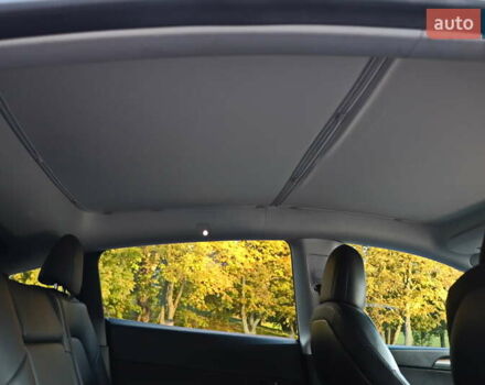 Красный Тесла Model Y, объемом двигателя 0 л и пробегом 72 тыс. км за 28999 $, фото 12 на Automoto.ua