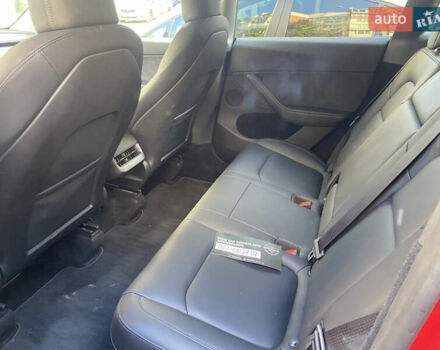 Красный Тесла Model Y, объемом двигателя 0 л и пробегом 26 тыс. км за 29999 $, фото 18 на Automoto.ua