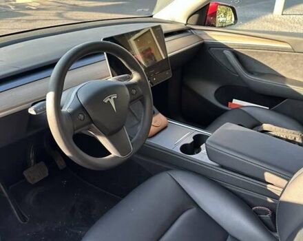 Красный Тесла Model Y, объемом двигателя 0 л и пробегом 37 тыс. км за 29000 $, фото 9 на Automoto.ua