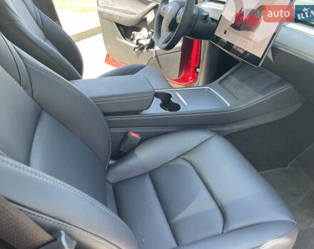 Красный Тесла Model Y, объемом двигателя 0 л и пробегом 2 тыс. км за 34500 $, фото 26 на Automoto.ua