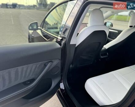 Красный Тесла Model Y, объемом двигателя 0 л и пробегом 42 тыс. км за 34990 $, фото 24 на Automoto.ua