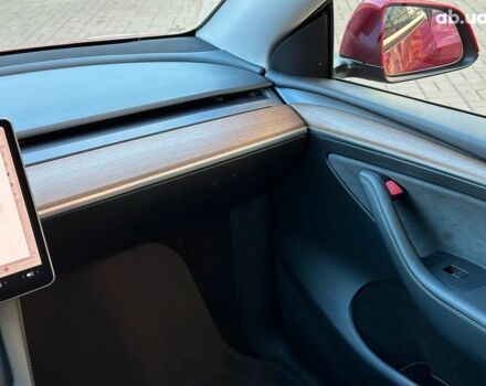 Красный Тесла Model Y, объемом двигателя 0 л и пробегом 26 тыс. км за 29940 $, фото 21 на Automoto.ua