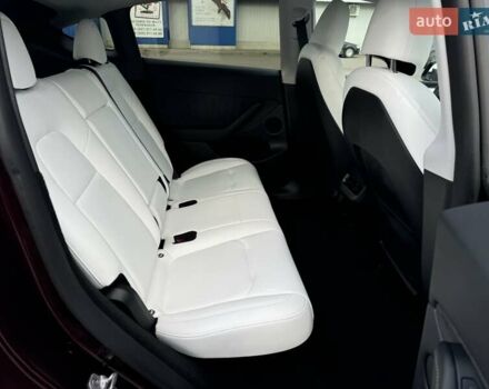 Красный Тесла Model Y, объемом двигателя 0 л и пробегом 42 тыс. км за 33900 $, фото 25 на Automoto.ua