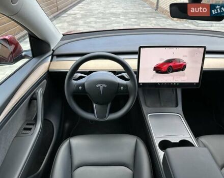 Червоний Тесла Model Y, об'ємом двигуна 0 л та пробігом 12 тис. км за 29900 $, фото 22 на Automoto.ua