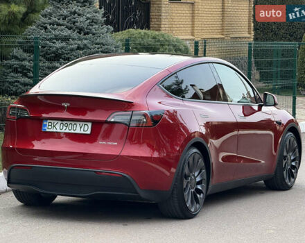 Красный Тесла Model Y, объемом двигателя 0 л и пробегом 4 тыс. км за 34999 $, фото 1 на Automoto.ua
