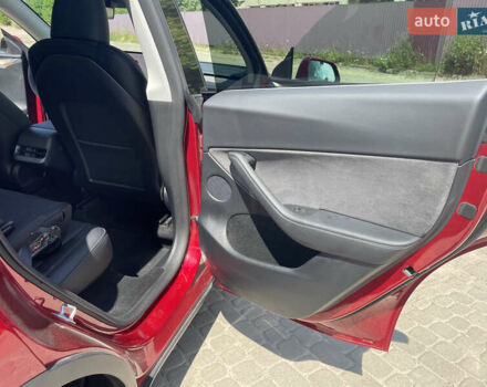Красный Тесла Model Y, объемом двигателя 0 л и пробегом 2 тыс. км за 34500 $, фото 24 на Automoto.ua