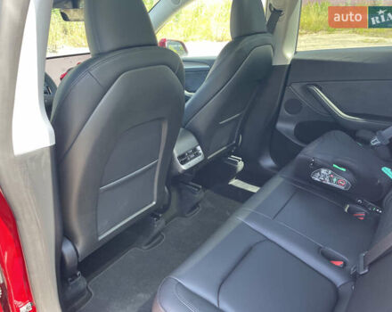 Красный Тесла Model Y, объемом двигателя 0 л и пробегом 2 тыс. км за 34500 $, фото 32 на Automoto.ua