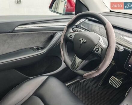 Красный Тесла Model Y, объемом двигателя 0 л и пробегом 20 тыс. км за 32000 $, фото 19 на Automoto.ua
