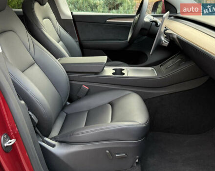 Красный Тесла Model Y, объемом двигателя 0 л и пробегом 4 тыс. км за 34999 $, фото 88 на Automoto.ua