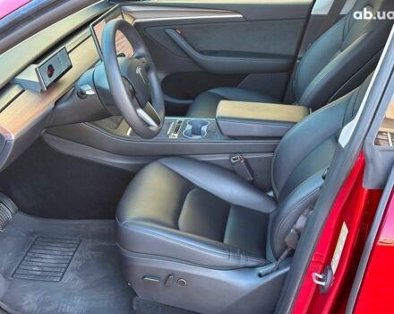Красный Тесла Model Y, объемом двигателя 0 л и пробегом 26 тыс. км за 29940 $, фото 8 на Automoto.ua