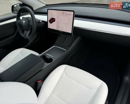 Красный Тесла Model Y, объемом двигателя 0 л и пробегом 42 тыс. км за 33900 $, фото 19 на Automoto.ua