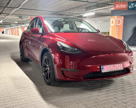 Красный Тесла Model Y, объемом двигателя 0 л и пробегом 12 тыс. км за 28880 $, фото 2 на Automoto.ua