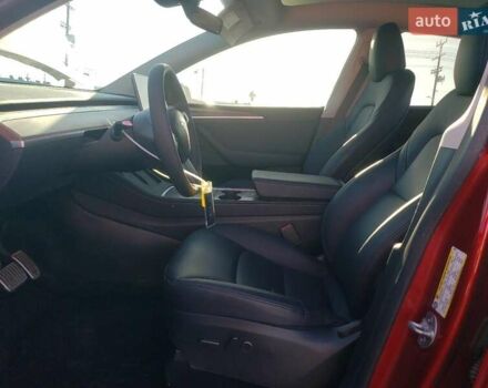 Червоний Тесла Model Y, об'ємом двигуна 0 л та пробігом 44 тис. км за 23990 $, фото 7 на Automoto.ua