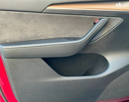 Красный Тесла Model Y, объемом двигателя 0 л и пробегом 26 тыс. км за 29940 $, фото 9 на Automoto.ua