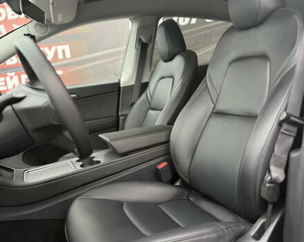 Червоний Тесла Model Y, об'ємом двигуна 0 л та пробігом 8 тис. км за 26200 $, фото 31 на Automoto.ua