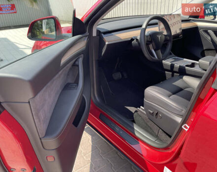 Красный Тесла Model Y, объемом двигателя 0 л и пробегом 19 тыс. км за 26800 $, фото 10 на Automoto.ua
