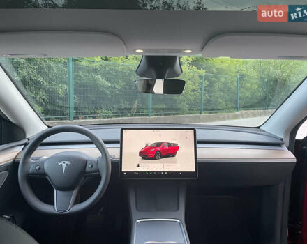 Красный Тесла Model Y, объемом двигателя 0 л и пробегом 2 тыс. км за 34500 $, фото 44 на Automoto.ua