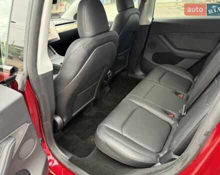 Червоний Тесла Model Y, об'ємом двигуна 0 л та пробігом 19 тис. км за 23800 $, фото 32 на Automoto.ua
