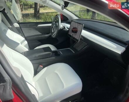 Красный Тесла Model Y, объемом двигателя 0 л и пробегом 28 тыс. км за 38300 $, фото 17 на Automoto.ua
