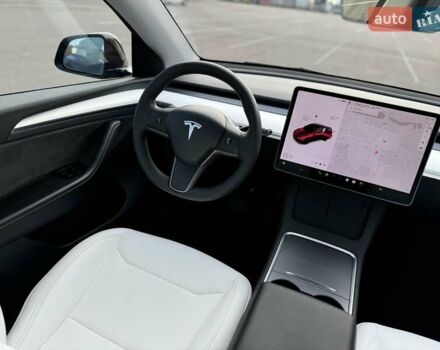 Красный Тесла Model Y, объемом двигателя 0 л и пробегом 42 тыс. км за 34990 $, фото 15 на Automoto.ua