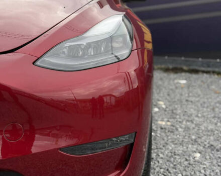 Червоний Тесла Model Y, об'ємом двигуна 0 л та пробігом 8 тис. км за 26200 $, фото 10 на Automoto.ua
