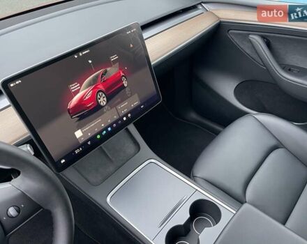 Красный Тесла Model Y, объемом двигателя 0 л и пробегом 20 тыс. км за 34500 $, фото 22 на Automoto.ua