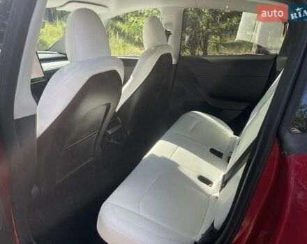Красный Тесла Model Y, объемом двигателя 0 л и пробегом 28 тыс. км за 38300 $, фото 14 на Automoto.ua