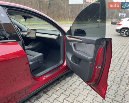 Червоний Тесла Model Y, об'ємом двигуна 0 л та пробігом 3 тис. км за 32500 $, фото 19 на Automoto.ua