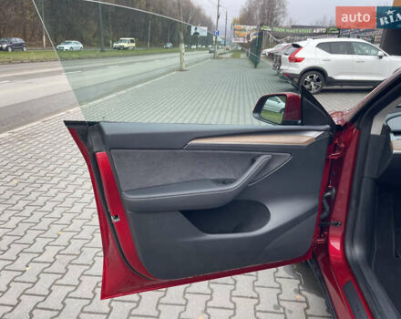Червоний Тесла Model Y, об'ємом двигуна 0 л та пробігом 3 тис. км за 32500 $, фото 27 на Automoto.ua