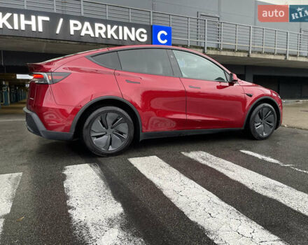 Красный Тесла Model Y, объемом двигателя 0 л и пробегом 2 тыс. км за 49990 $, фото 9 на Automoto.ua