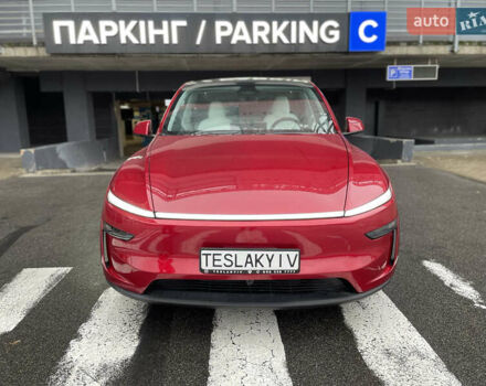Красный Тесла Model Y, объемом двигателя 0 л и пробегом 2 тыс. км за 49990 $, фото 4 на Automoto.ua