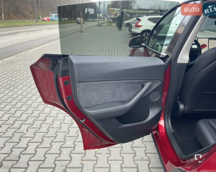 Червоний Тесла Model Y, об'ємом двигуна 0 л та пробігом 3 тис. км за 32500 $, фото 24 на Automoto.ua