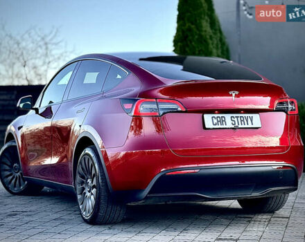 Красный Тесла Model Y, объемом двигателя 0 л и пробегом 8 тыс. км за 29999 $, фото 4 на Automoto.ua